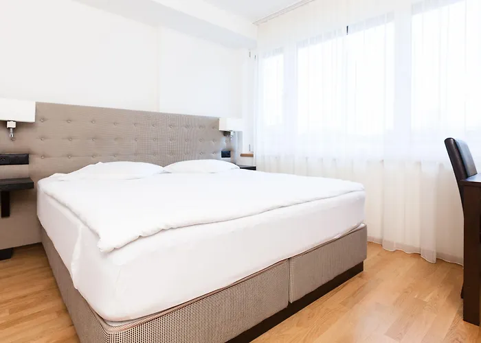 Apartment Swiss Star Longstreet - Self Check-in Zurich