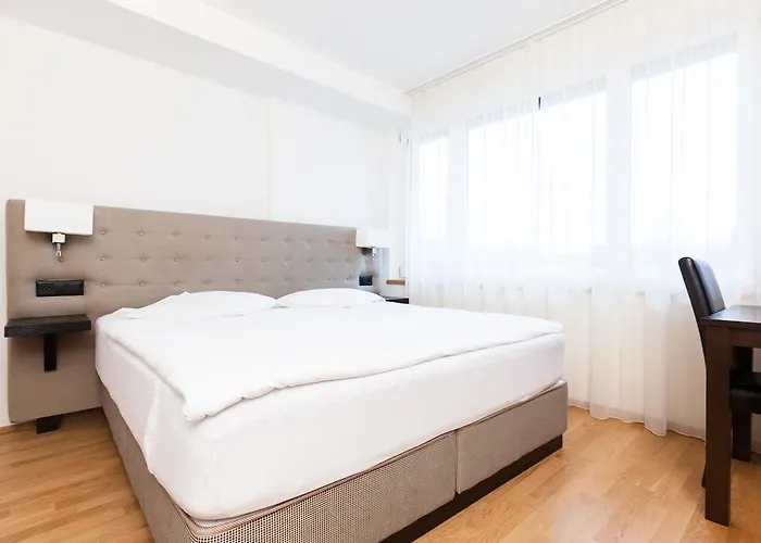 Swiss Star Longstreet - Self Check-in チューリッヒ