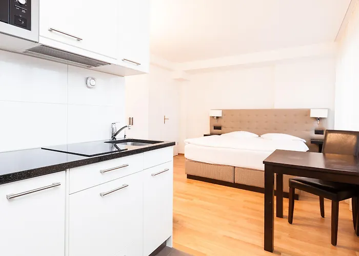 Swiss Star Longstreet - Self Check-in